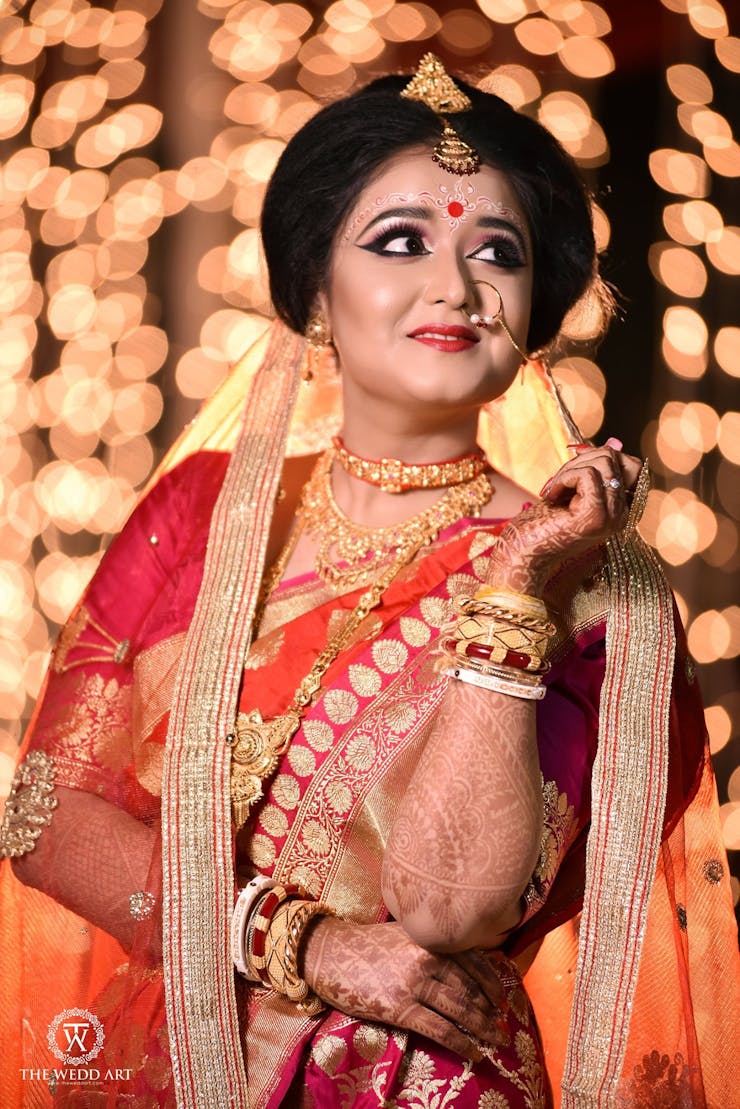 modern bengali brides bindi ideas