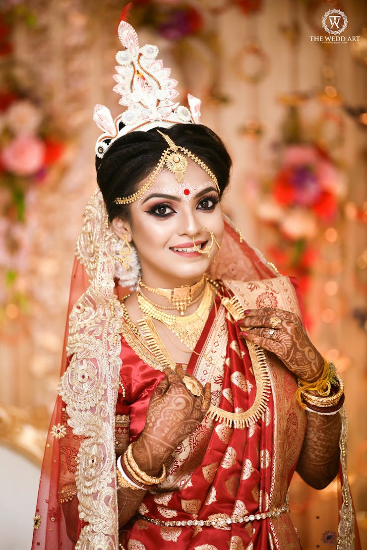 Bengali chandan bindi ideas