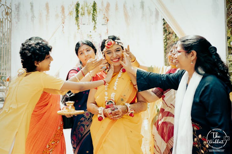 floral bangles for brides