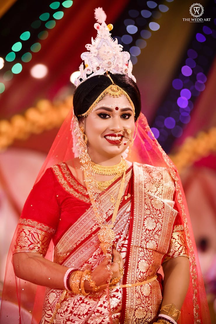 Benarasi Blouse Design For Bengali Wedding - The Weddart