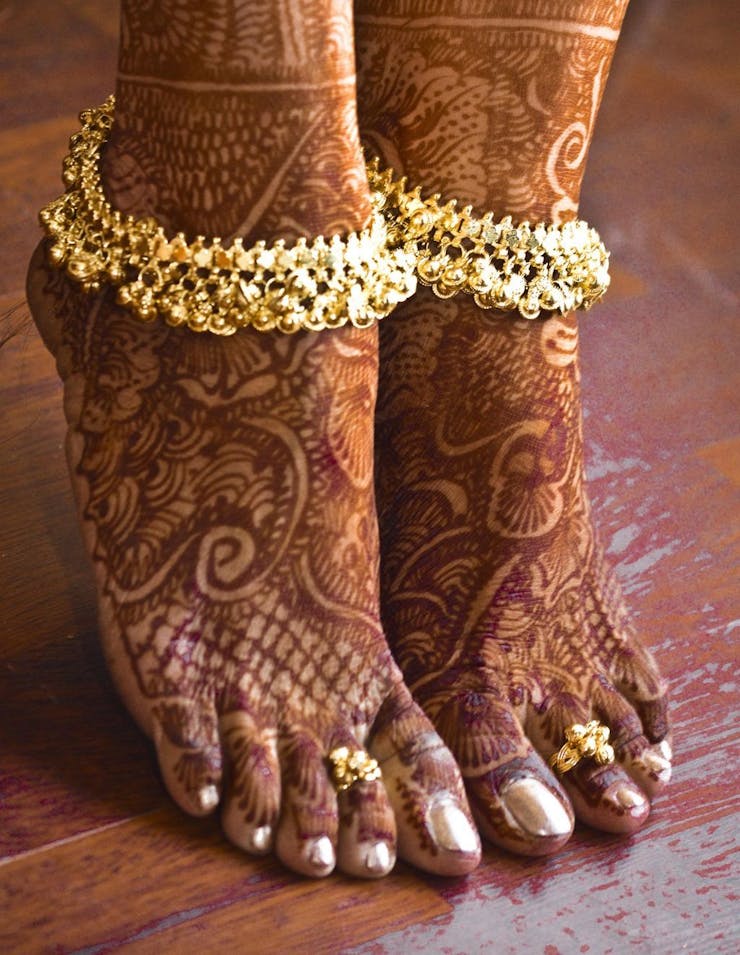 ghungroo payal design for brides