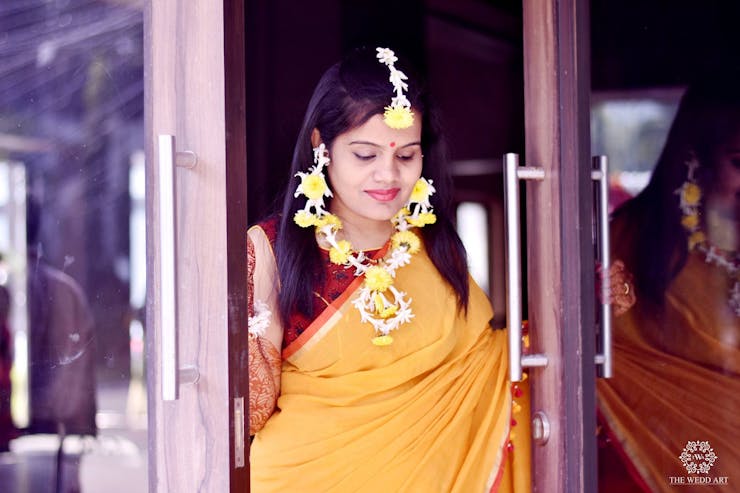 floral maangtikka for brides