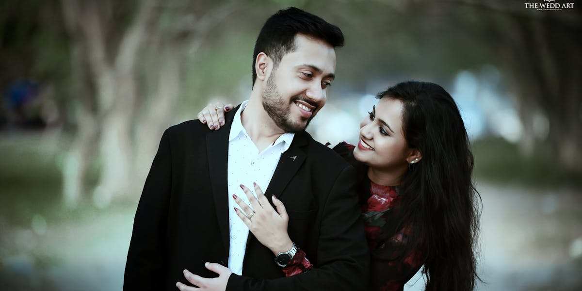 The Ultimate Guide To Pre Wedding Shoot Ideas In Kolkata - blog poster