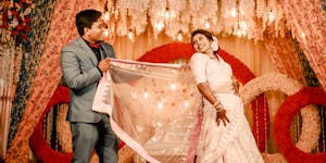 Cute Candid Wedding Poses For Couples That Have To Be Bookmarked - blog poster