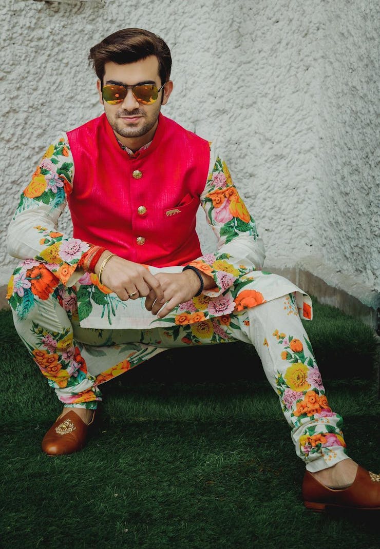 trendy dress for indian groom