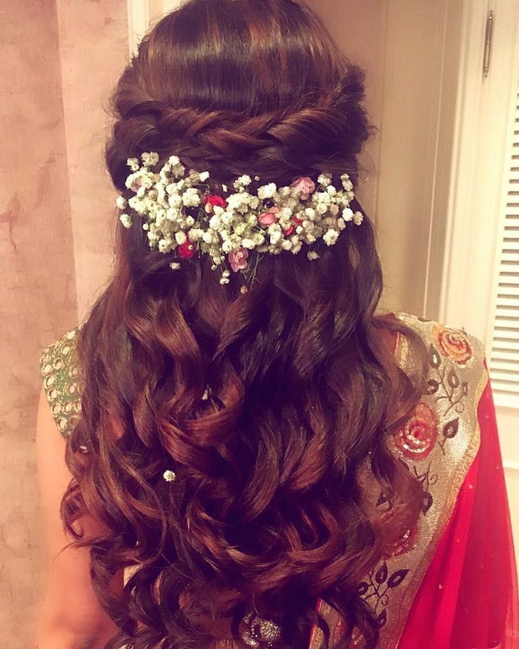 wavy hairstyle for engagement
