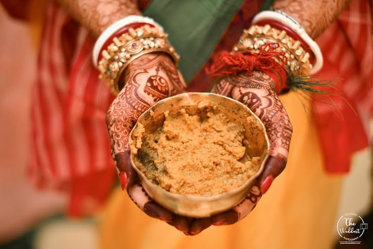 Shankha Pola Of Bengali Brides