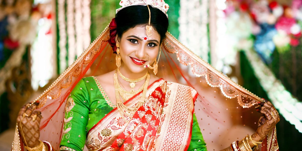 13 Gorgeous Banarasi Saree For Bengali Bride – The Weddart - blog poster