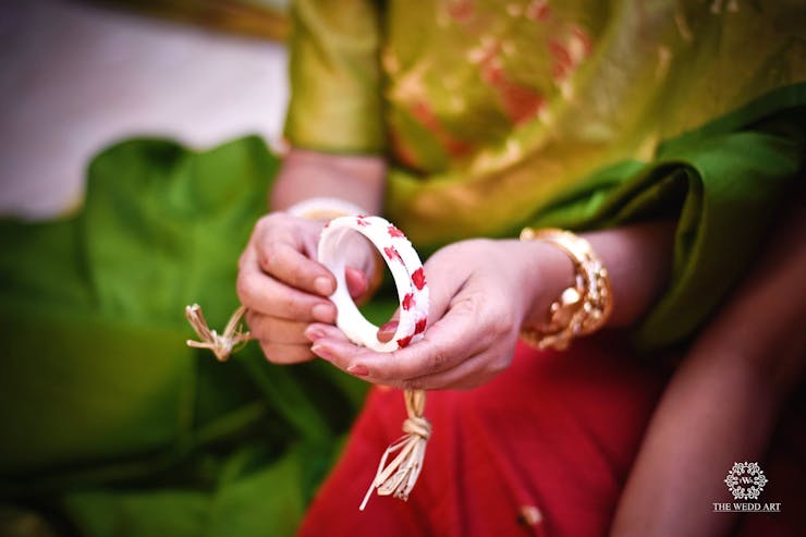 Sankha Pola - Bengali wedding rituals