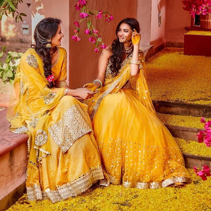 prettiest haldi outfits