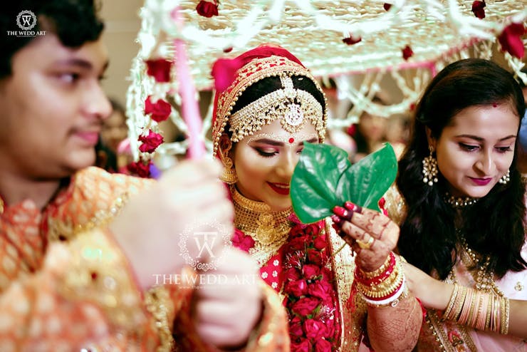 criss cross Phoolon Ki Chadar