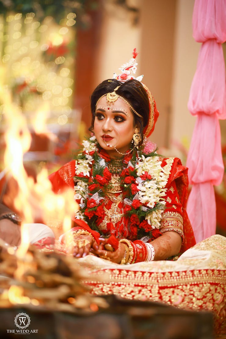 bengali mukut design
