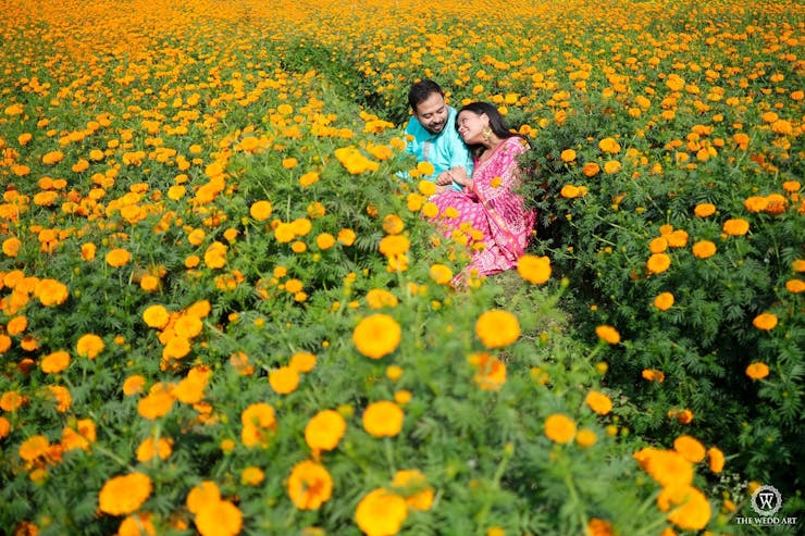 couple pre wedding photoshoot