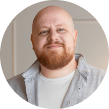 Headshot of Aaron Morin