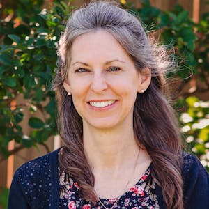 Alison Takacs's headshot.