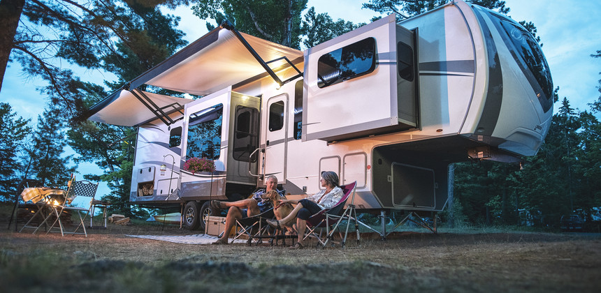 5th wheel campers with 2 bedrooms