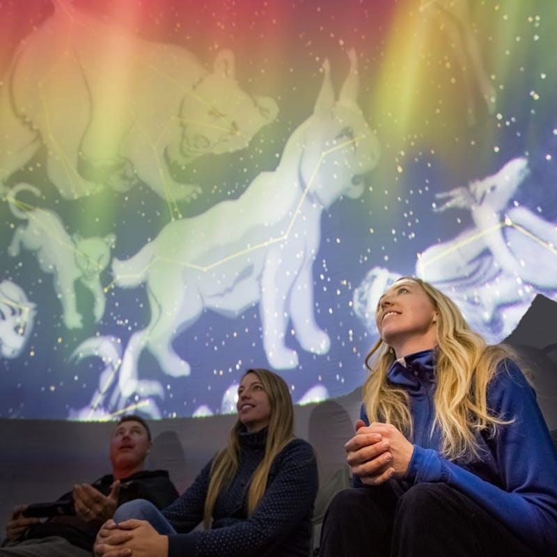 Jasper Planetarium offers nightly tours of the dark sky