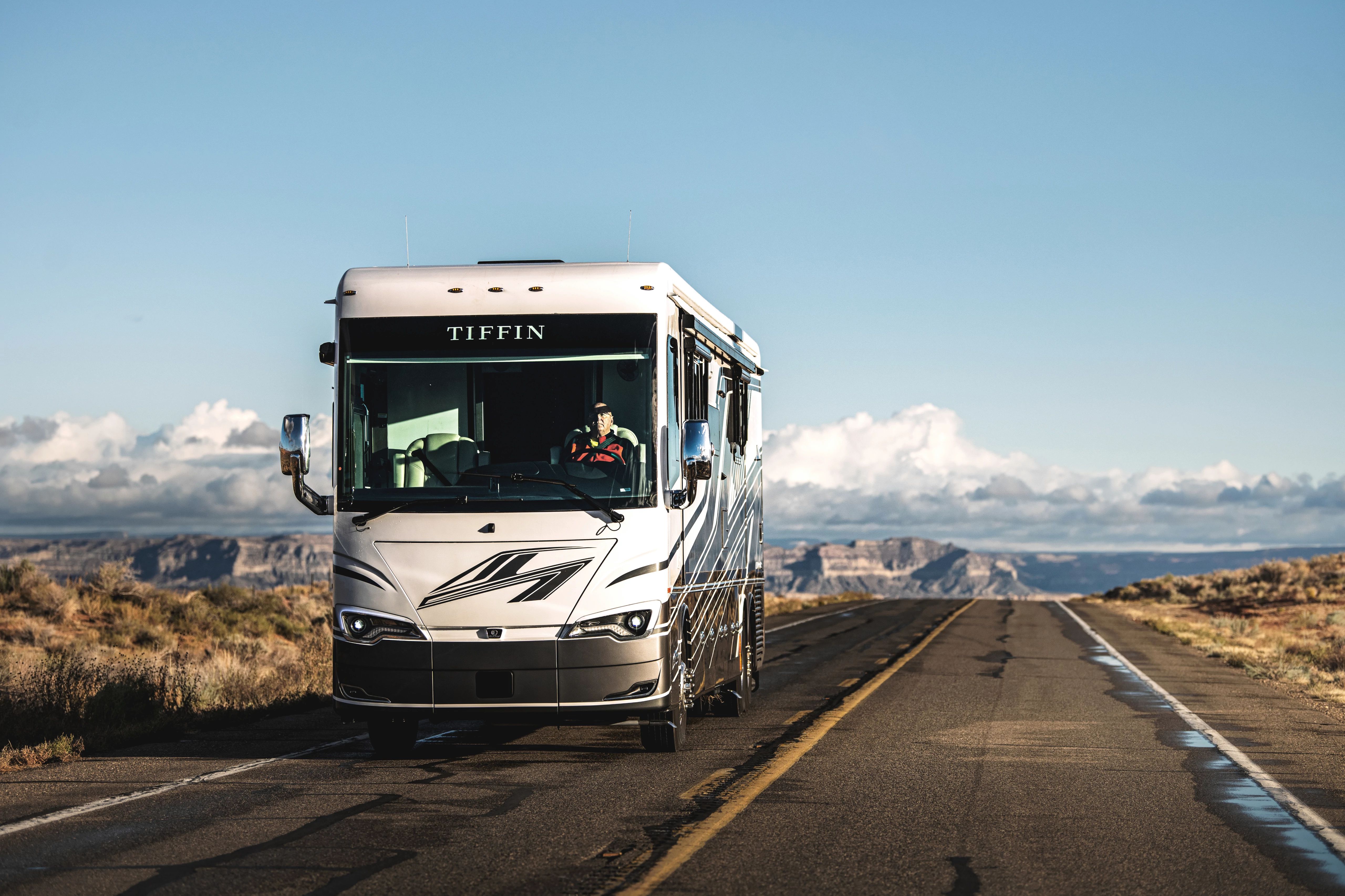 Class A Motorhome Features - THOR Industries