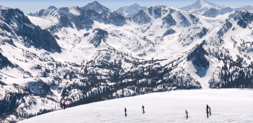 The peaks and valleys of Mammoth Mountain, covered in snow.
