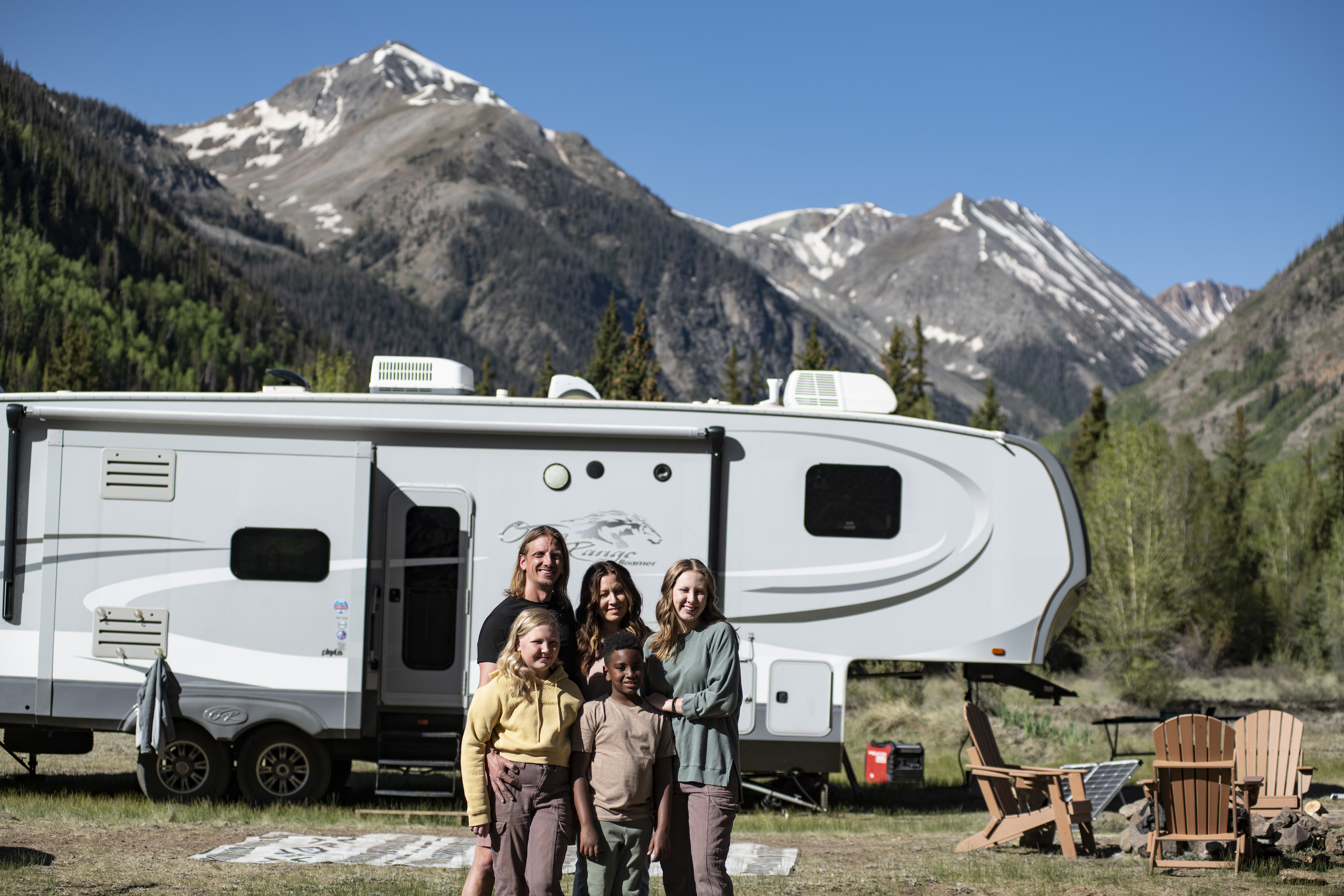 Why Having An RV Is The Best Of Both Worlds - THOR Industries