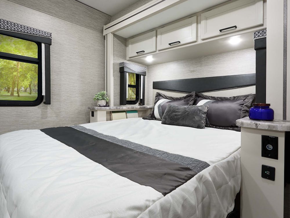 2022 Thor ACE Class A RV 30.3 Bedroom - Home Collection™ Estate Grey