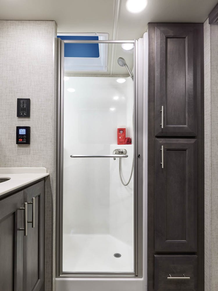 2022 Thor Aria Class A Diesel Pusher RV 3901 Shower - Studio Collection™ Como Regatta Cabinetry