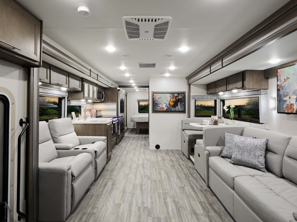Thor Luminate Class A Motorhomes - Thor Motor Coach