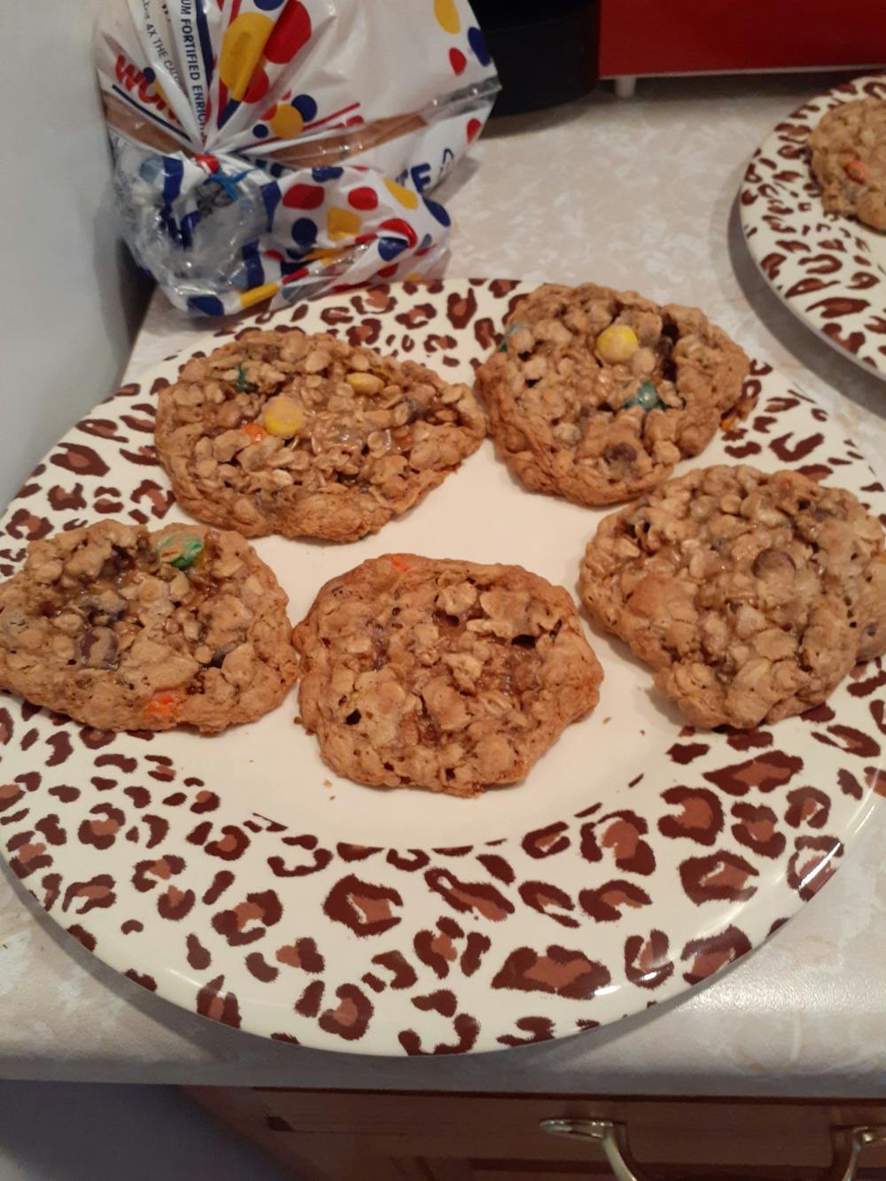 Blog photo 3 easy bake desserts for thanksgiving Paula Dean Monster Cookies recipe 