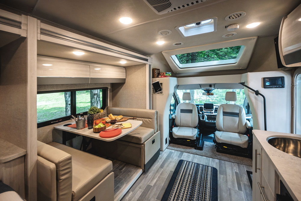 Thor Gemini AWD Class B+ Motorhomes - Thor Motor Coach