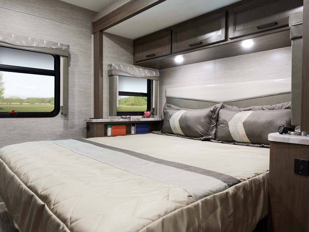 2022 Thor ACE Class A RV 27.2 Bedroom - Urban Loft