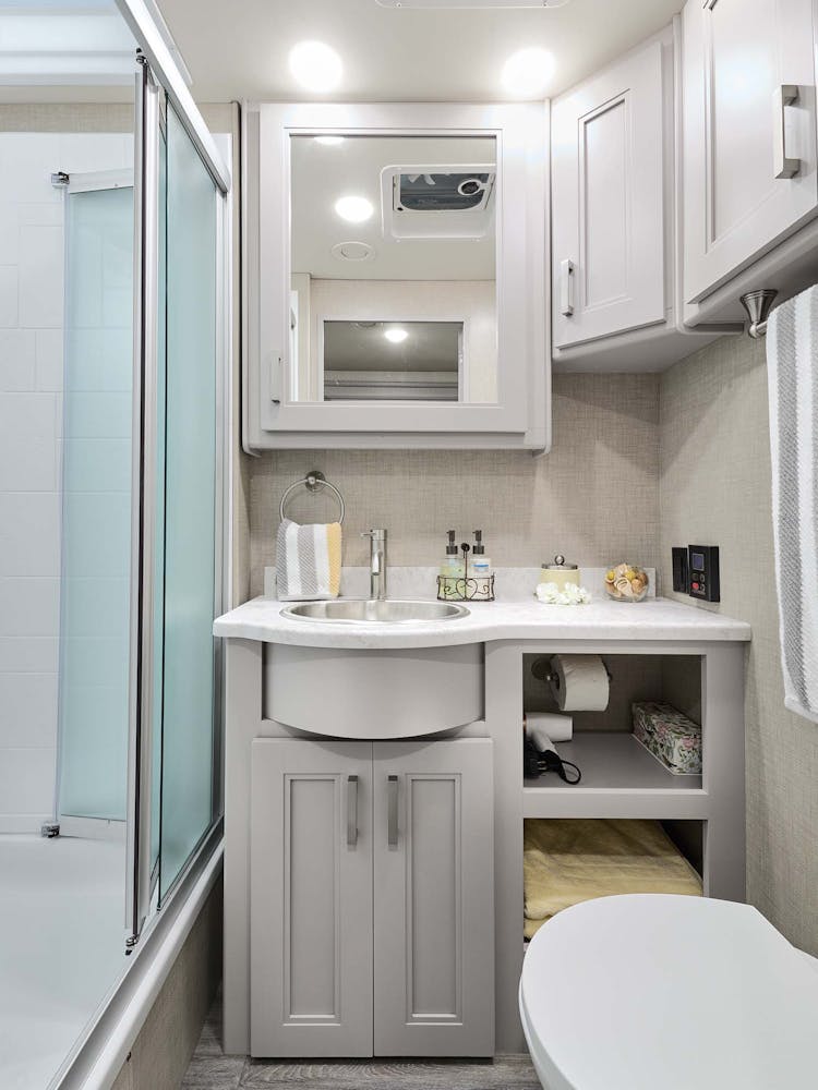 2023 Thor Miramar Class A RV 35.2 Bathroom Moonstone Shell Gray Cabinetry