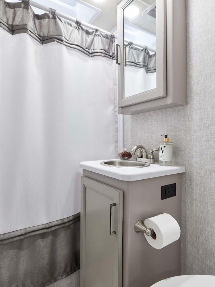 2022 Thor Echelon LC Class C RV LC22 Bathroom - Luxury Collection™ Charcoal Diamond Coastline Grey Cabinetry