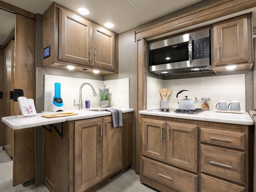 2022 Thor Challenger Class A RV 37DS Kitchen - Shoreline Sanibel Cabinetry