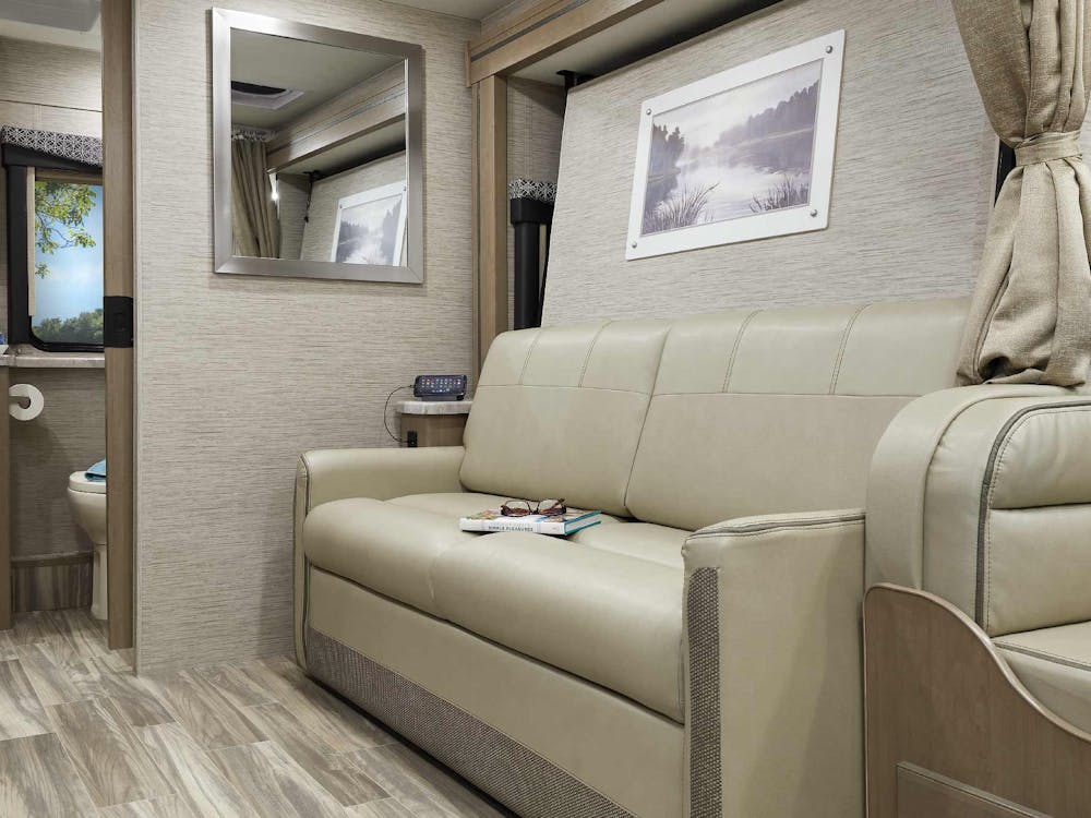 2022 Thor Four Winds Class C RV 25M Murphy Bed Sofa - Nautical Blue Irish Maple Cabinetry