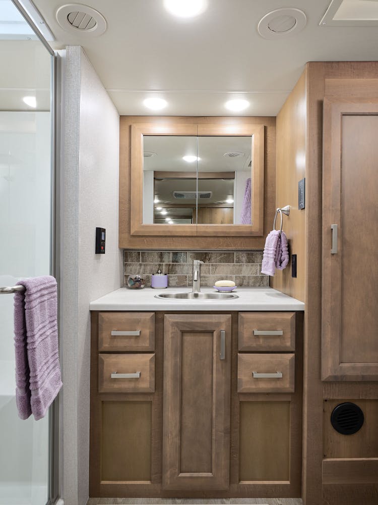 2023 Thor Palazzo Class A Diesel Pusher 37.6 Master Bath Studio Collection Villa Sanibel Cabinetry