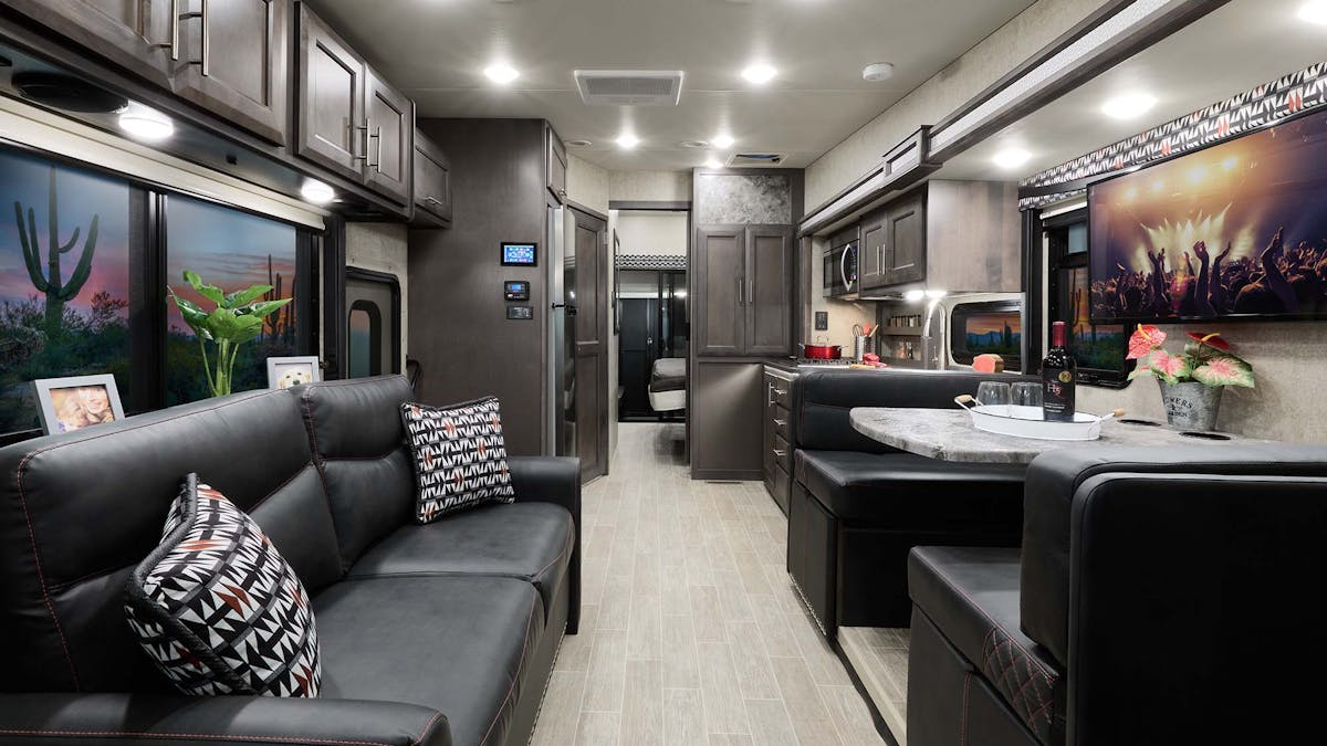 2022 Thor Outlaw Class A Toy Hauler RV 38KB Front to Back - Road House Regatta Cabinetry