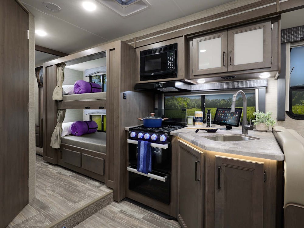 31EV Kitchen