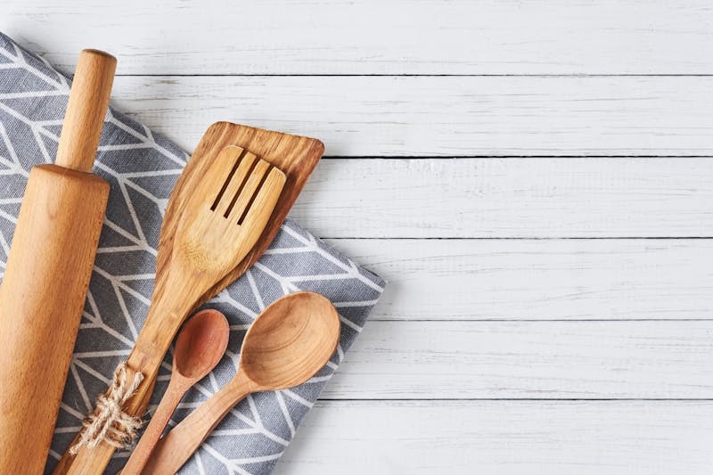 Essential Kitchen Items for RVers