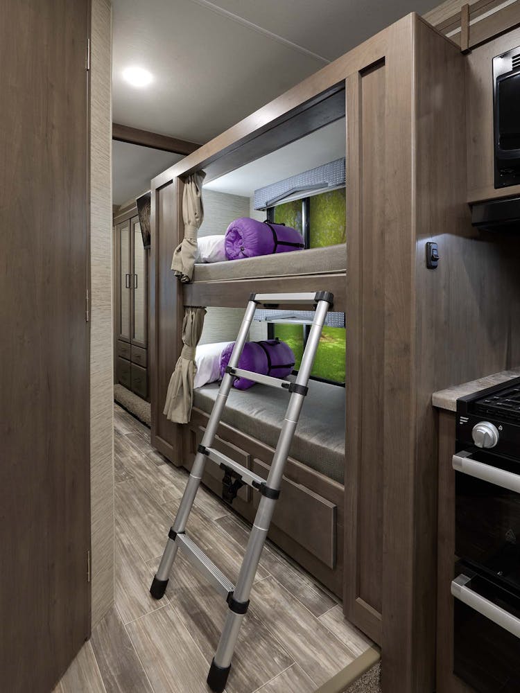 31EV Bunk Beds