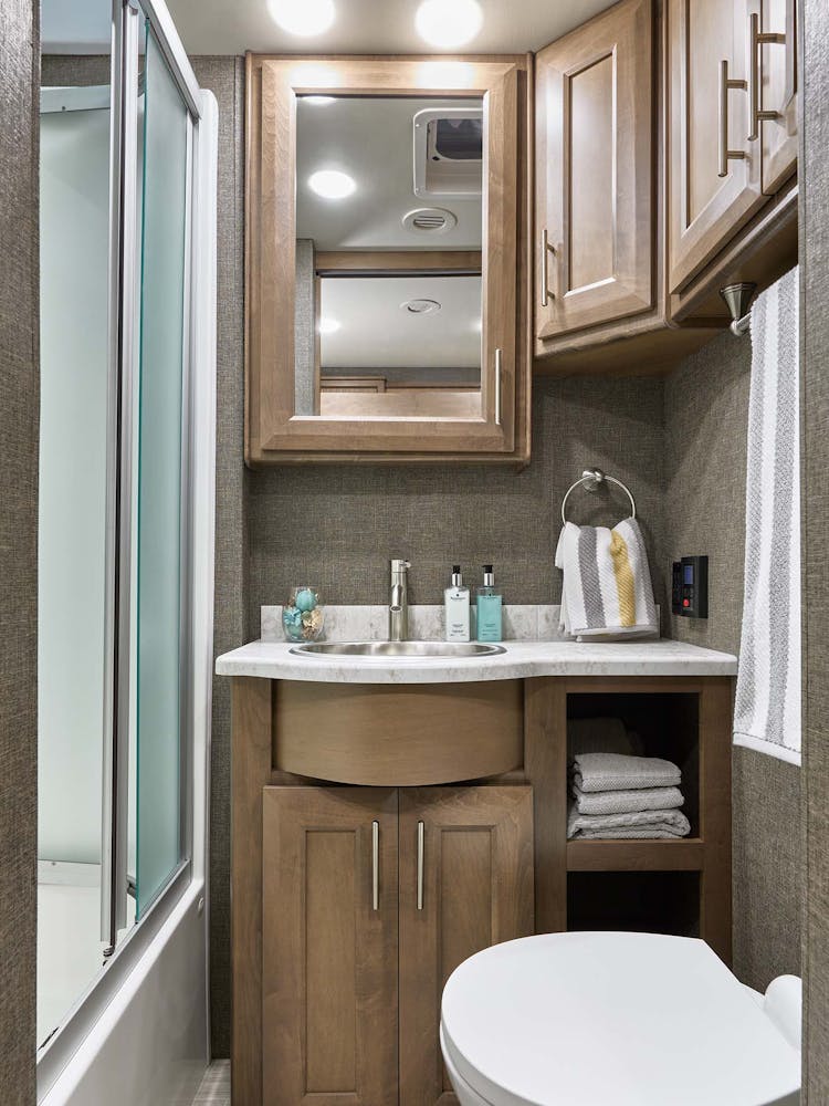 2022 Thor Challenger Class A RV 37DS Second Bathroom - Shoreline Sanibel Cabinetry