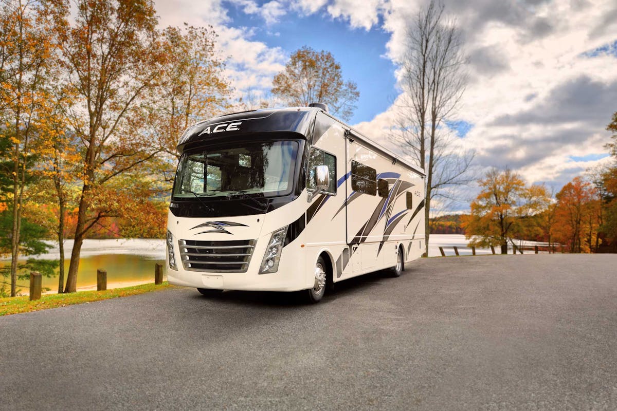 2022 Thor ACE Class A RV lifestyle - Tennessee photo shoot
