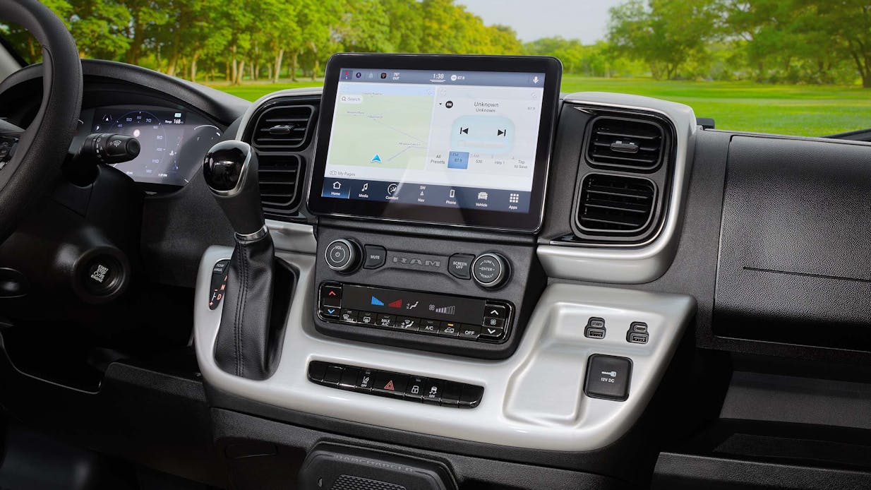 Sequence & Tellaro Ram Promaster 7" touchscreen dash radio