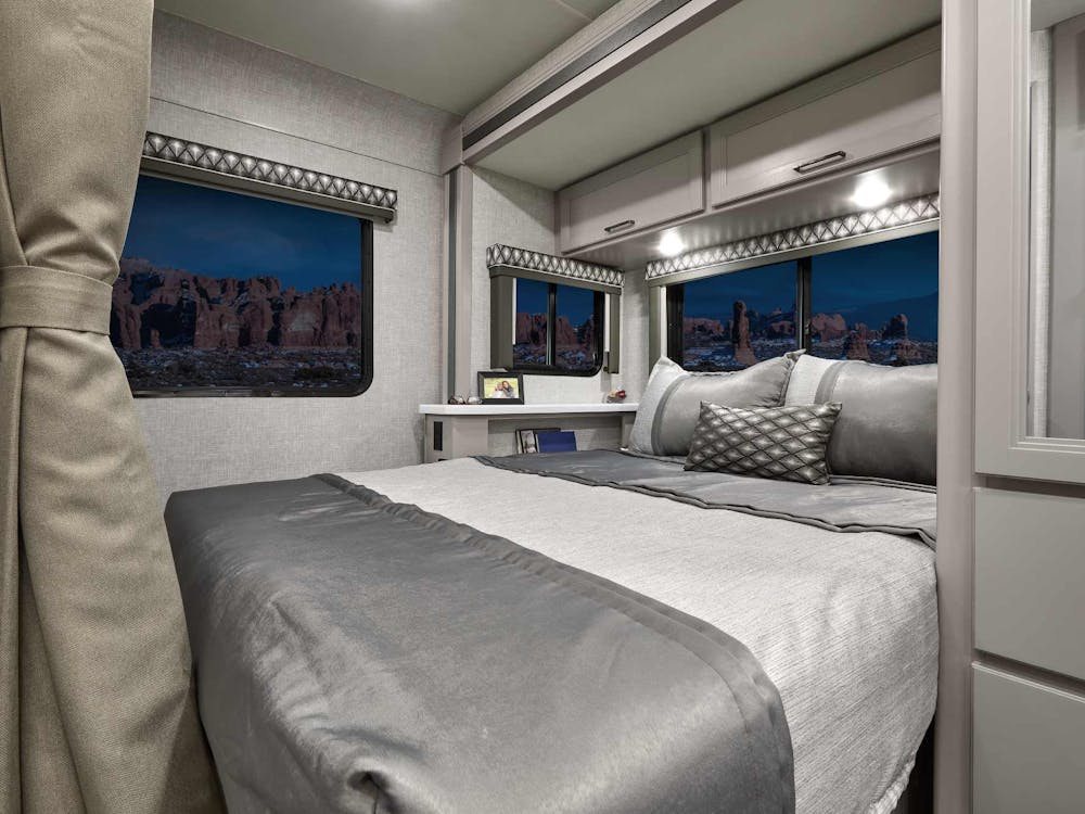 2021 Thor Quantum Mercedes Sprinter RV KM24 Bedroom - Luxury Collection™ Charcoal Diamond Coastline Grey Cabinetry