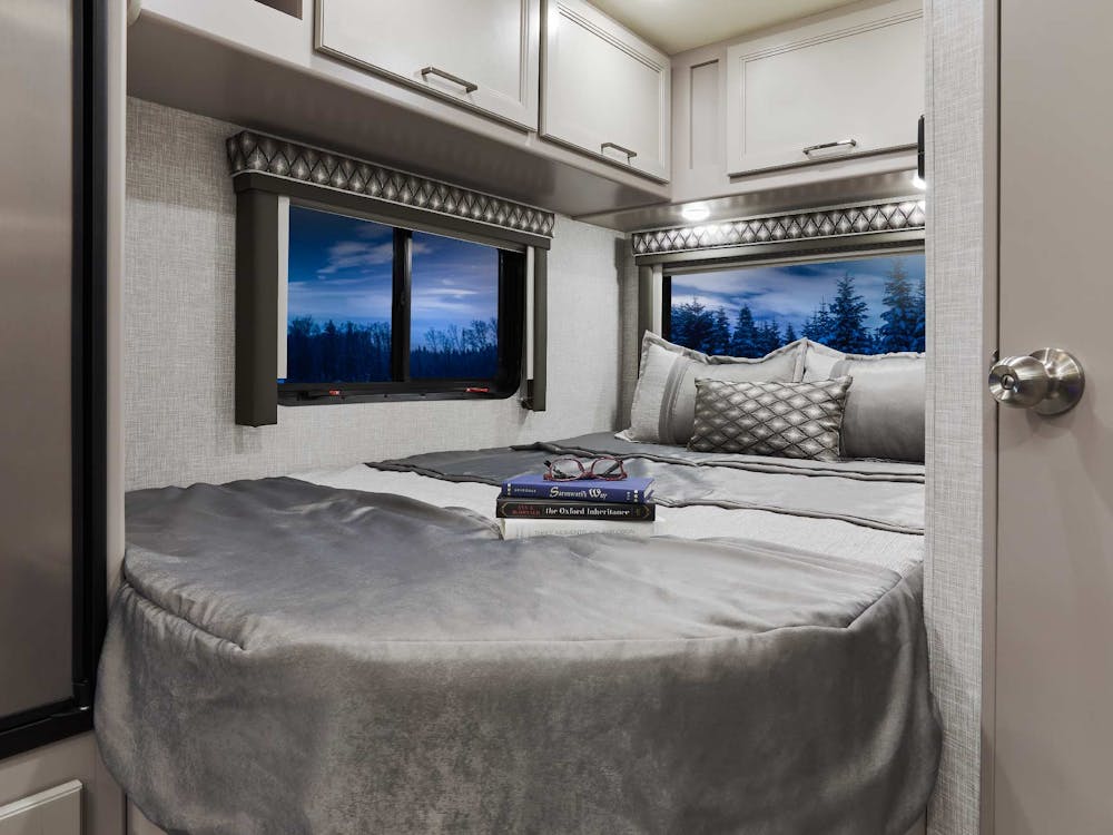 2022 Thor Quantum LC Class C RV LC22 Bedroom - Luxury Collection™ Charcoal Diamond Coastline Grey Cabinetry