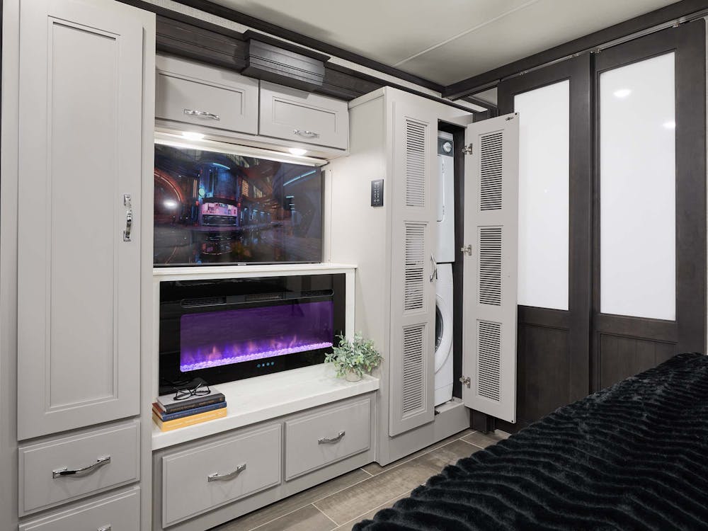 2023 Thor Tuscany Class A Diesel RV 45MX Messina Ashville Bedroom Fireplace