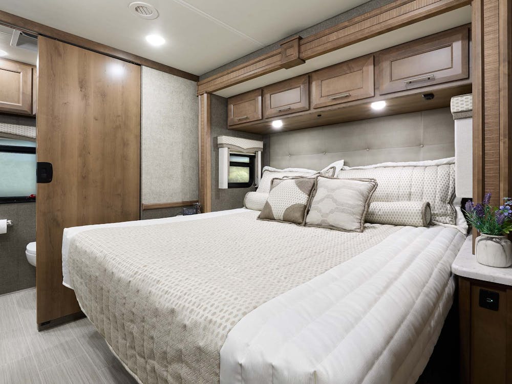 2022 Thor Challenger Class A RV 37DS Tilt-A-View Bed - Shoreline Sanibel Cabinetry