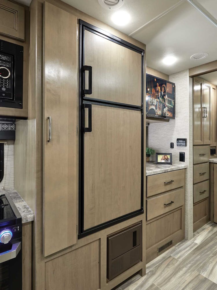 2022 Thor Four Winds Class C RV 25M Pantry and Refrigerator - Nautical Blue Irish Maple Cabinetry