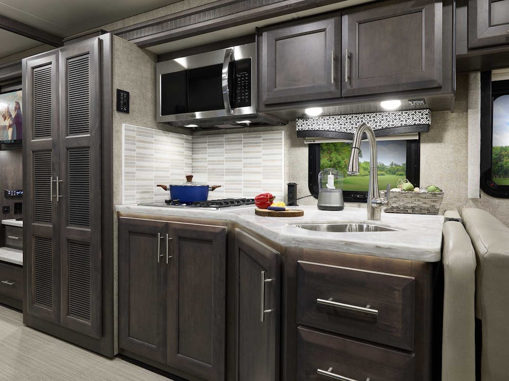 2022 Omni Class C RV BT36 Kitchen - Black Diamond Regatta Cabinetry