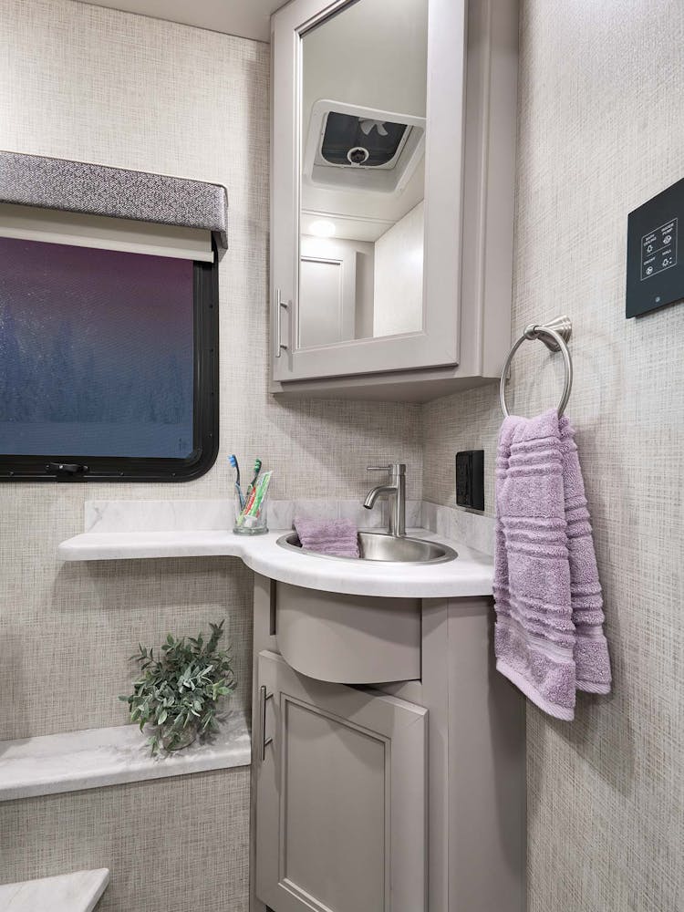 2022 Thor Inception Mega C Diesel RV 38MX Half Bathroom - Melrose Stone Decor Shell Grey Cabinetry
