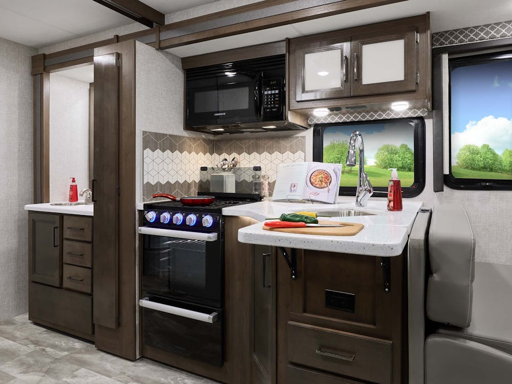 2022 Thor Windsport Class A RV 31C Kitchen - Cloud Nine